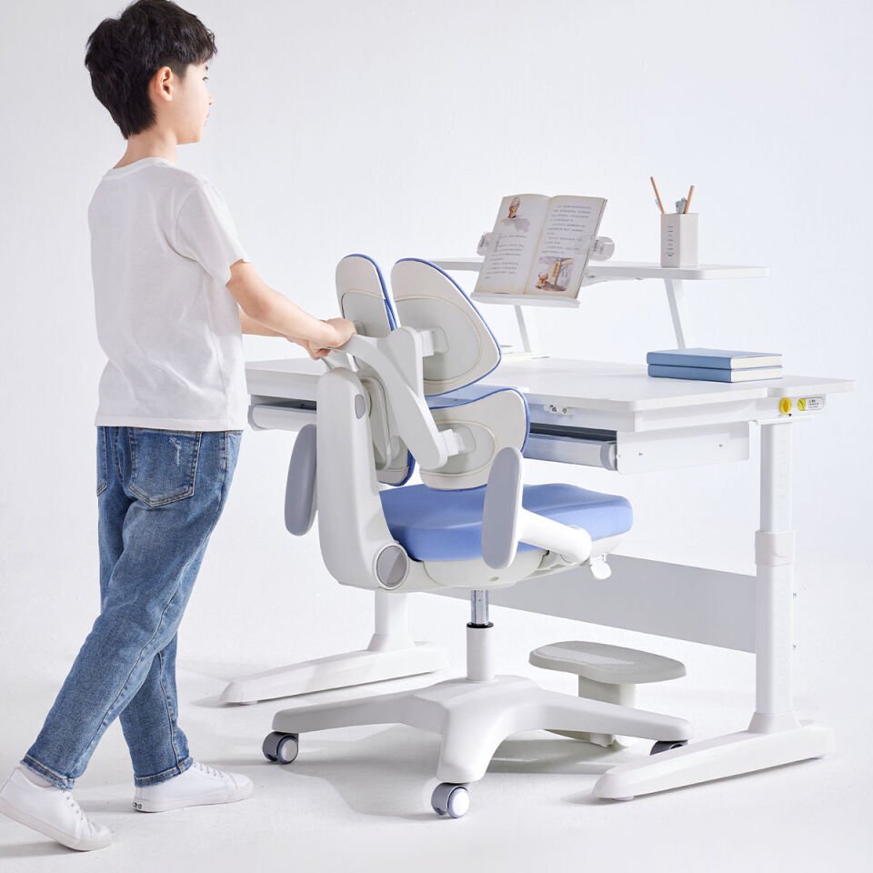 Butterfly Ergonomik Çocuk Çalışma Sandalyesi - Gökyüzü Mavi